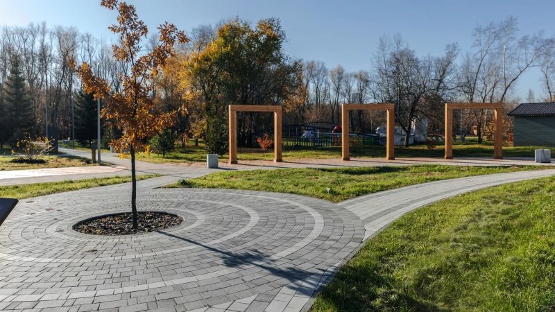     Парк «Центральный». компания «Алом».