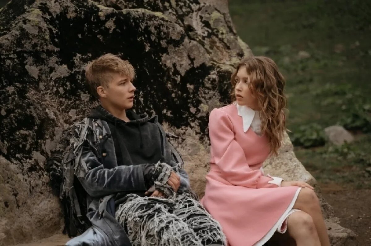    Новая «Алиса в стране Чудес», премьера состоялась 23 октября.