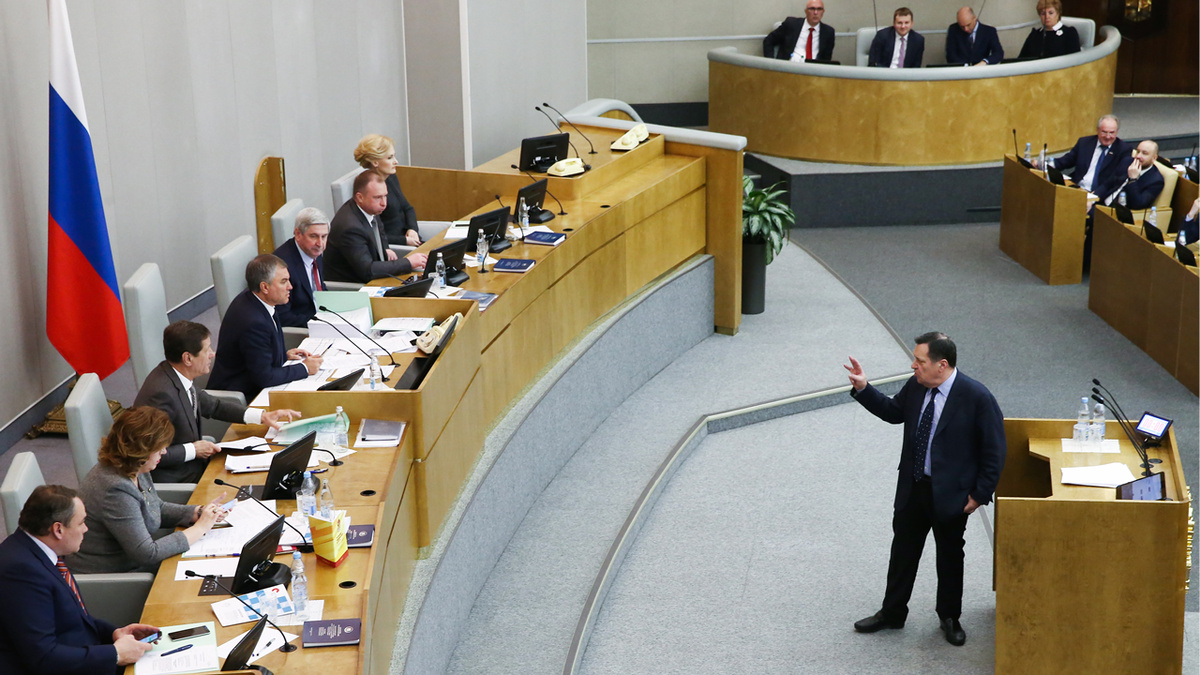 Инициатива об увеличении штрафов для чиновников отклонена: Госдума против