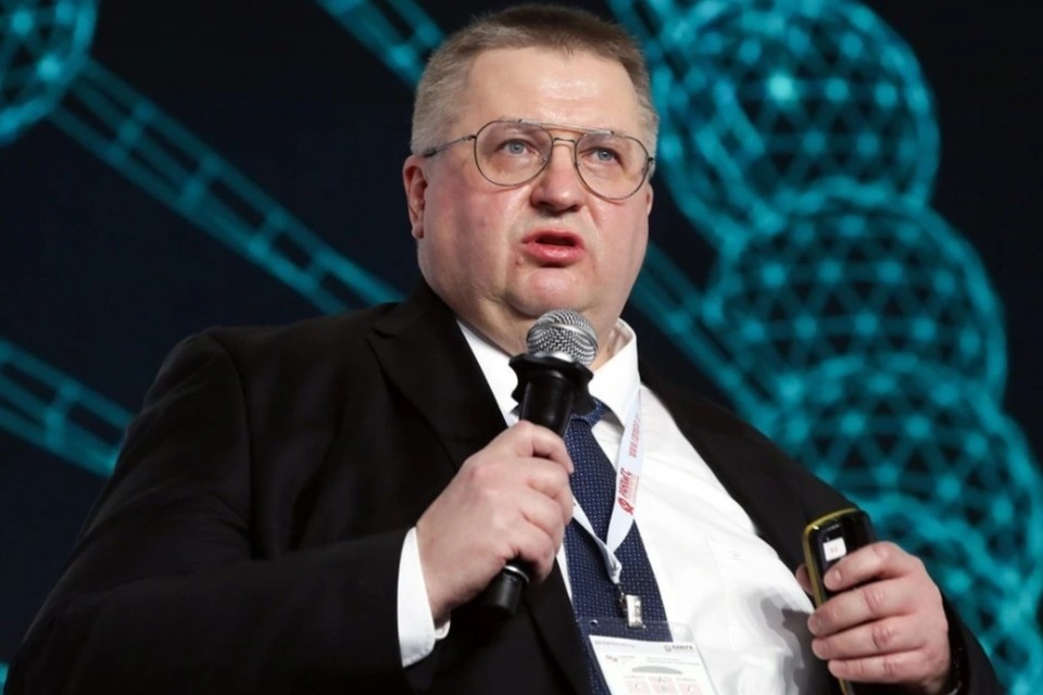    Оверчук: Россия и Вьетнам намерены строить общее железнодорожное полотно. Фото: Сергей Карпухин/ТАСС