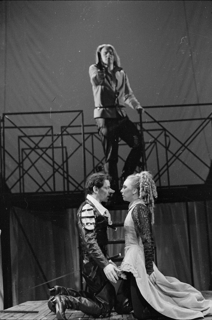 фото с сайта театра Сатирикон