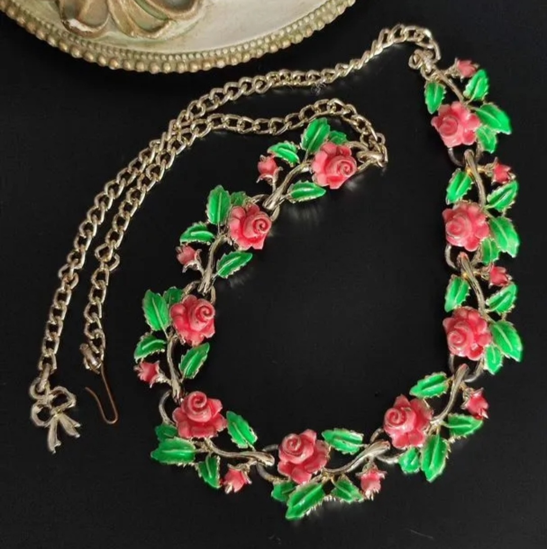 Винтажное колье еxquisitе День рождения Розы Июнь