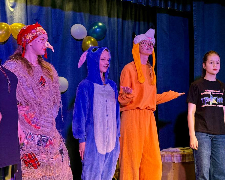     В Курске стартовала городская неделя «Театр - детям и юношеству»