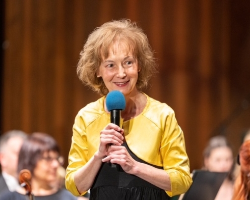 Это официальное сообщество, посвященное творчеству скрипачки Елены Денисовой.