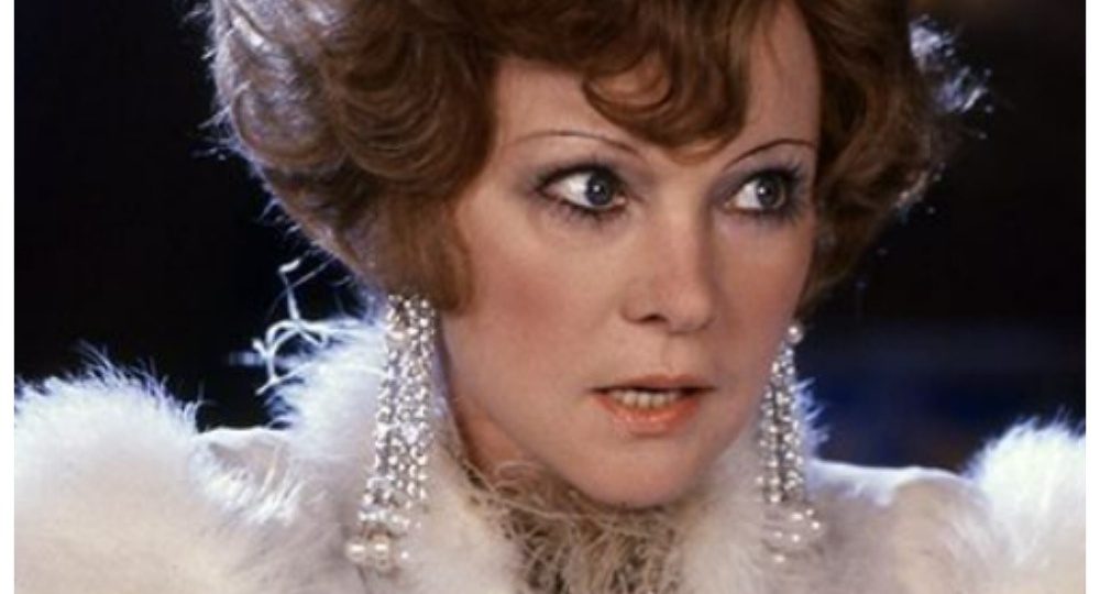 Плесень вместо славы: что стало с секретной дачей Людмилы Гурченко, которую она прятала от всех