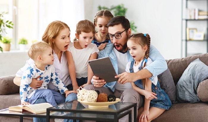    Милонов: многодетным отцам нужно обеспечить право на труд, а не досрочную пенсию