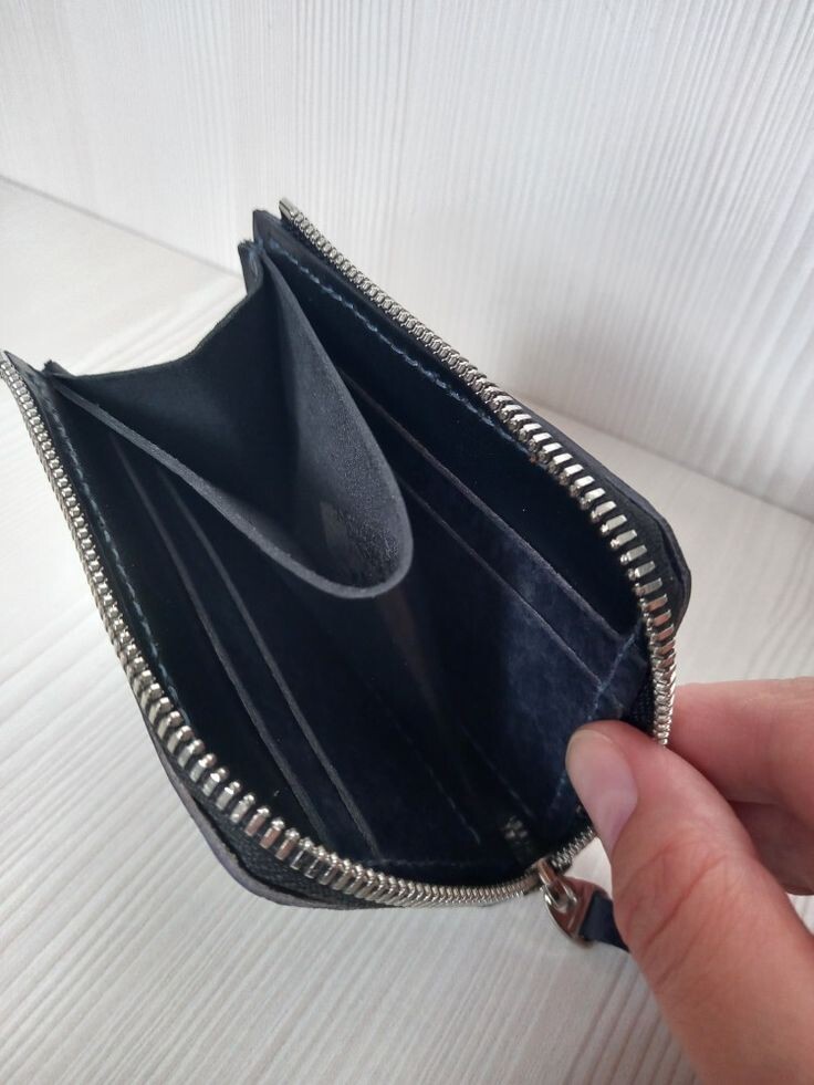 а вы каким кошельком пользуетесь?