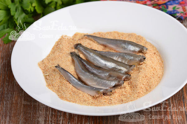 Лучший способ приготовления мелкой рыбы (не надо по одной штуке переворачивать)