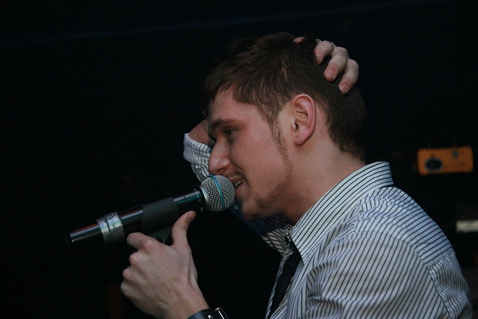    В Барнауле Ваня выступал на вечеринках Олег УКЛАДОВ