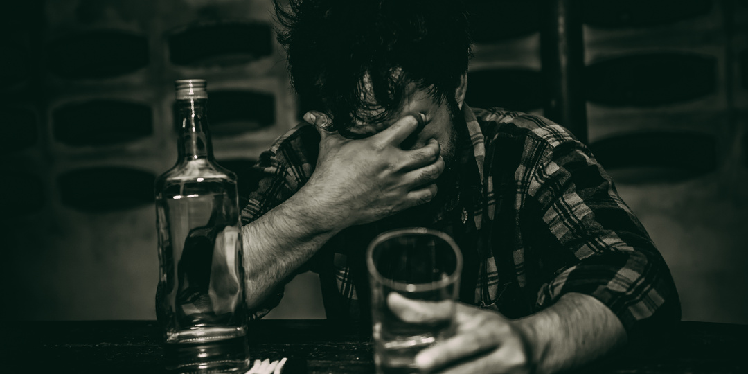 Три стадии деградации при алкоголизме