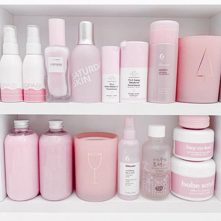 Колличество баночек космецевтики не равно качеству! За работу вашего домашнего ухода отвечает косметолог и он должен понимать химию космецевтики!