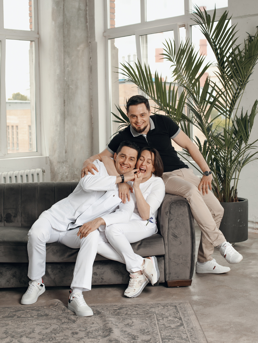 Фотография взята с сайта стоматологии Дмитрович Фэмили https://www.dmitrovich.ru/