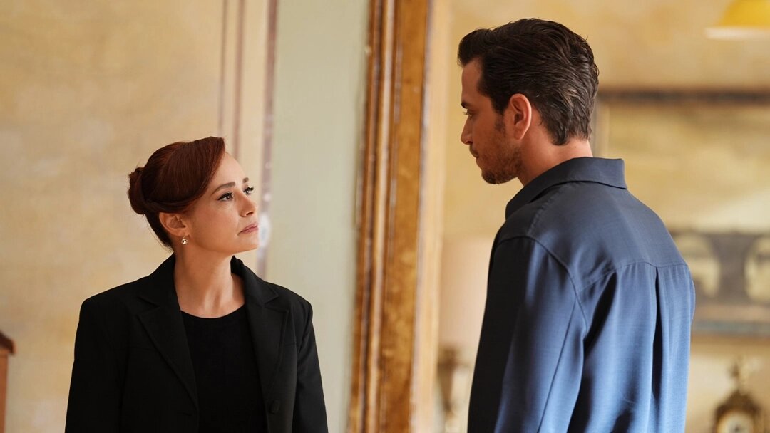 кадр из сериала "Зависть"