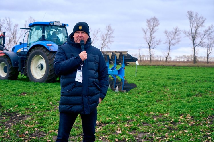    Алмаз провел демонстрационный показ для аграриев Алтайского края
