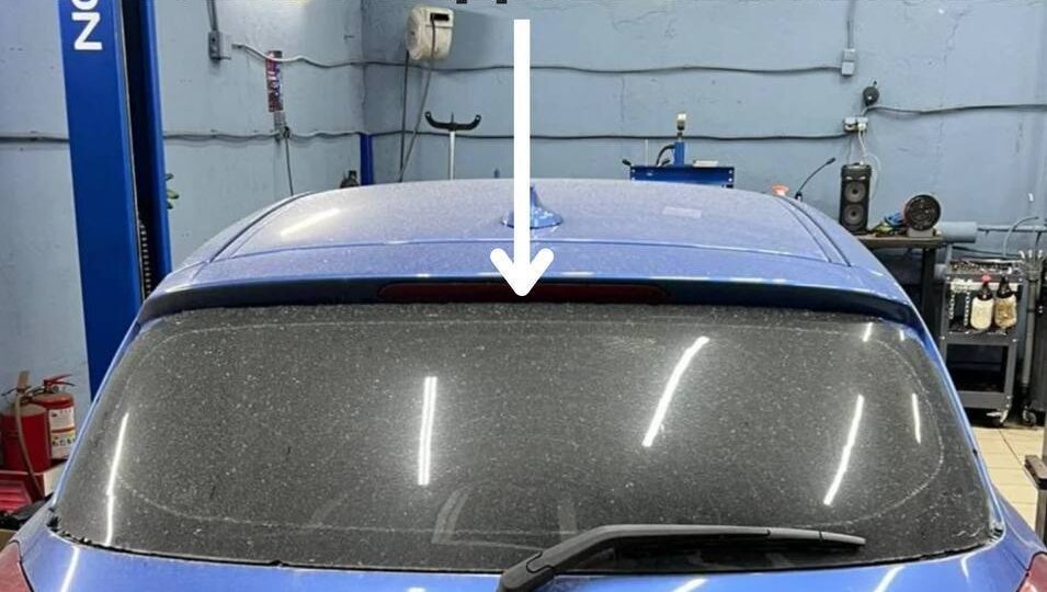 🔧 Замена заднего стекла