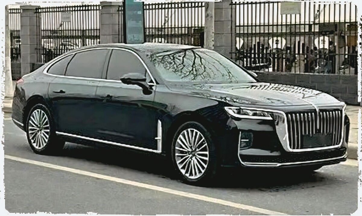 Вот он, H9 за 10 миллионов. V6, 326 л.с., полный привод. Как вы думаете, «собственное производство» в России сделает его дешевле... или просто прибыльнее для них?