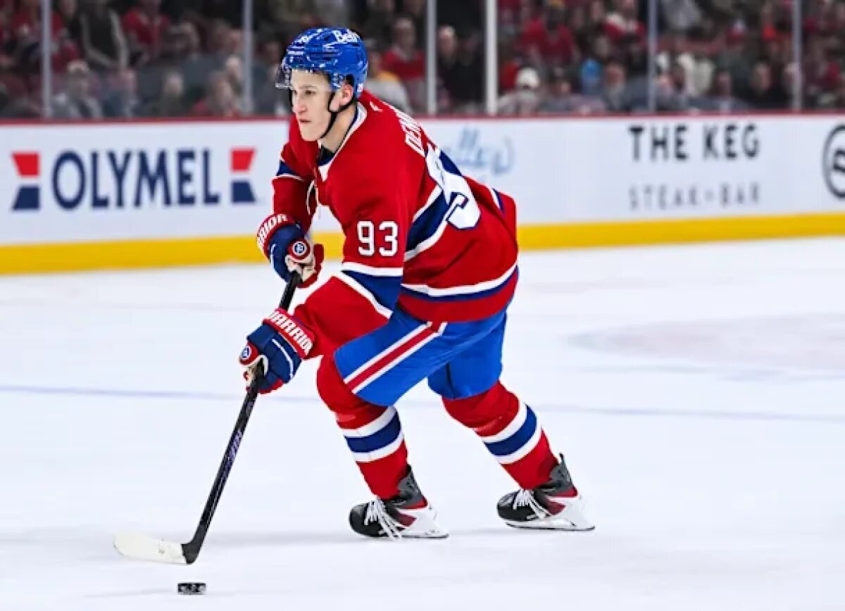     Канадцы в восторге от игры Демидова: по умению видеть лед его можно сравнить с Гретцки