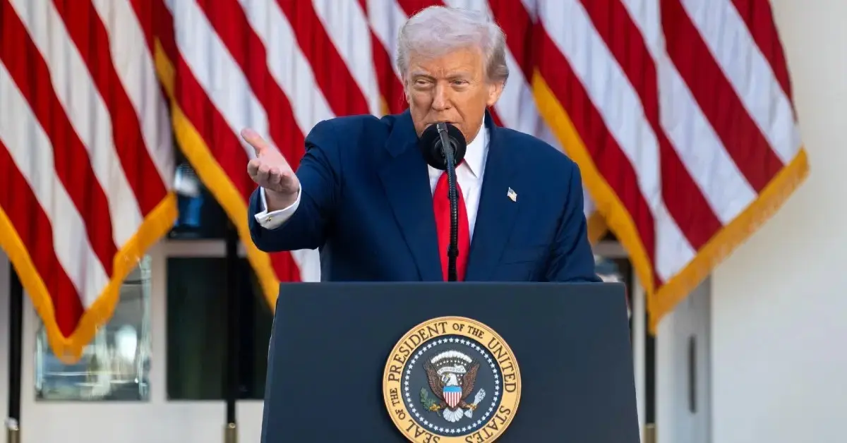 Трамп давно вынашивал идею баллотироваться на третий срок в качестве президента.