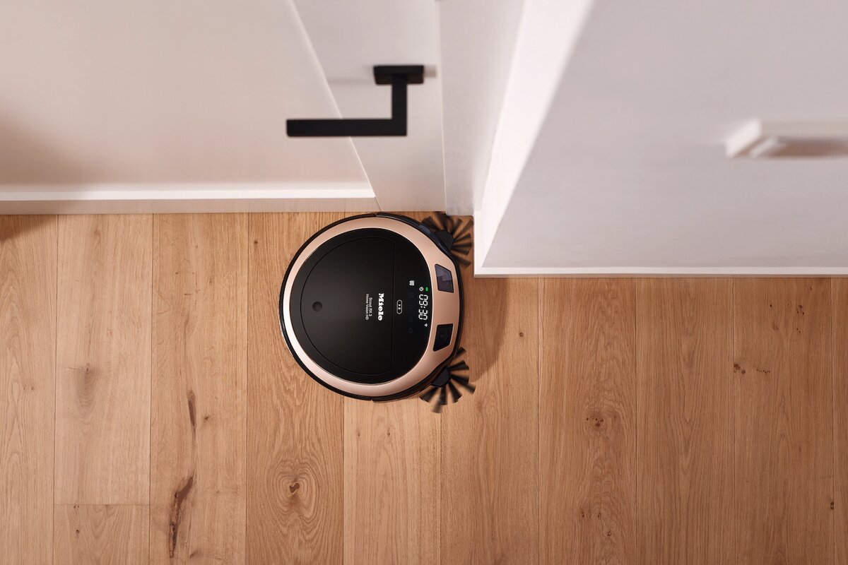 Miele Scout RX3 Home Vision HD. Цвет: розовое золото. Не самый дорогой, просто красивый!