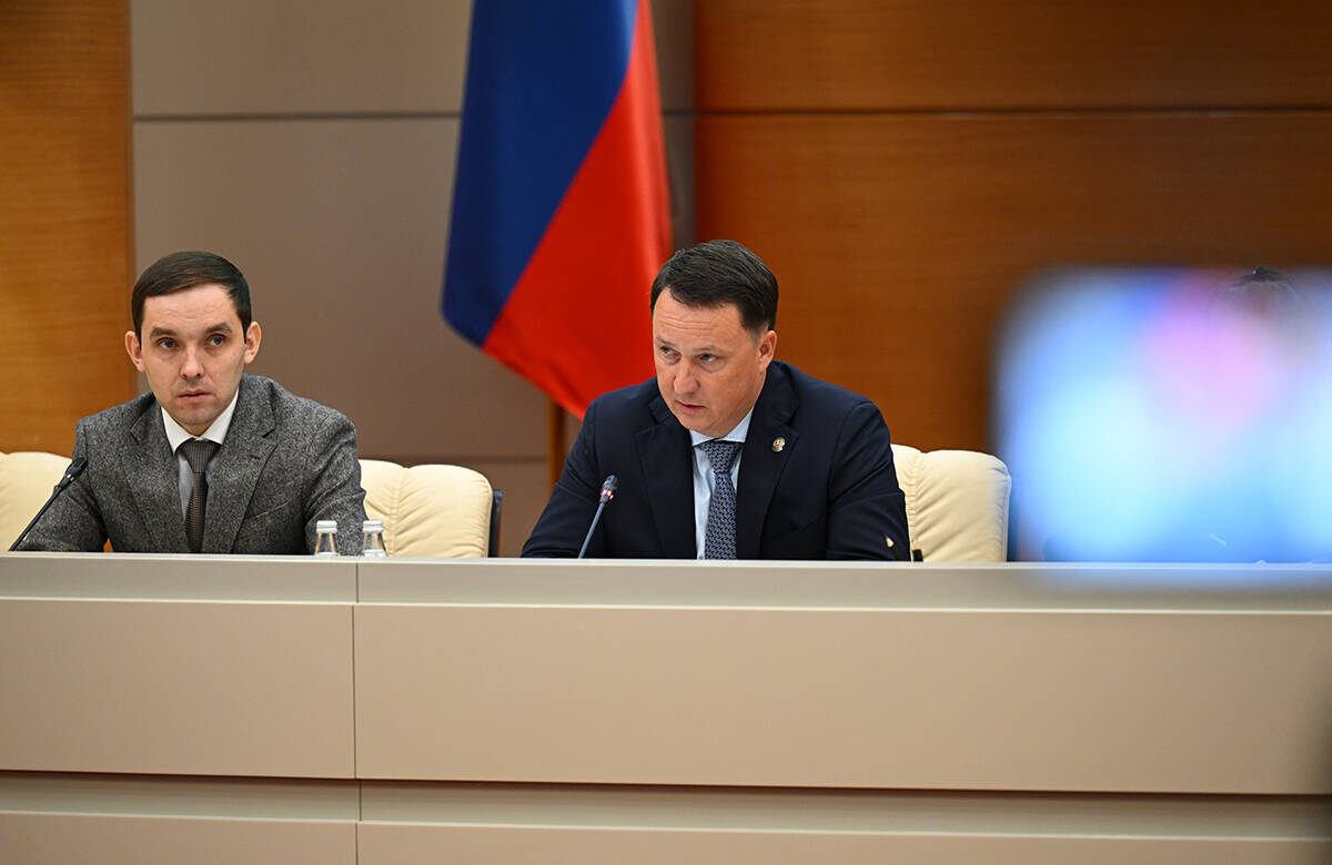 Марат Айзатуллин отметил, что уровень обеспеченности жильем в Татарстане – более 30 квадратных метров на человека, что выше среднего показателя по странеФото: prav.tatarstan.ru