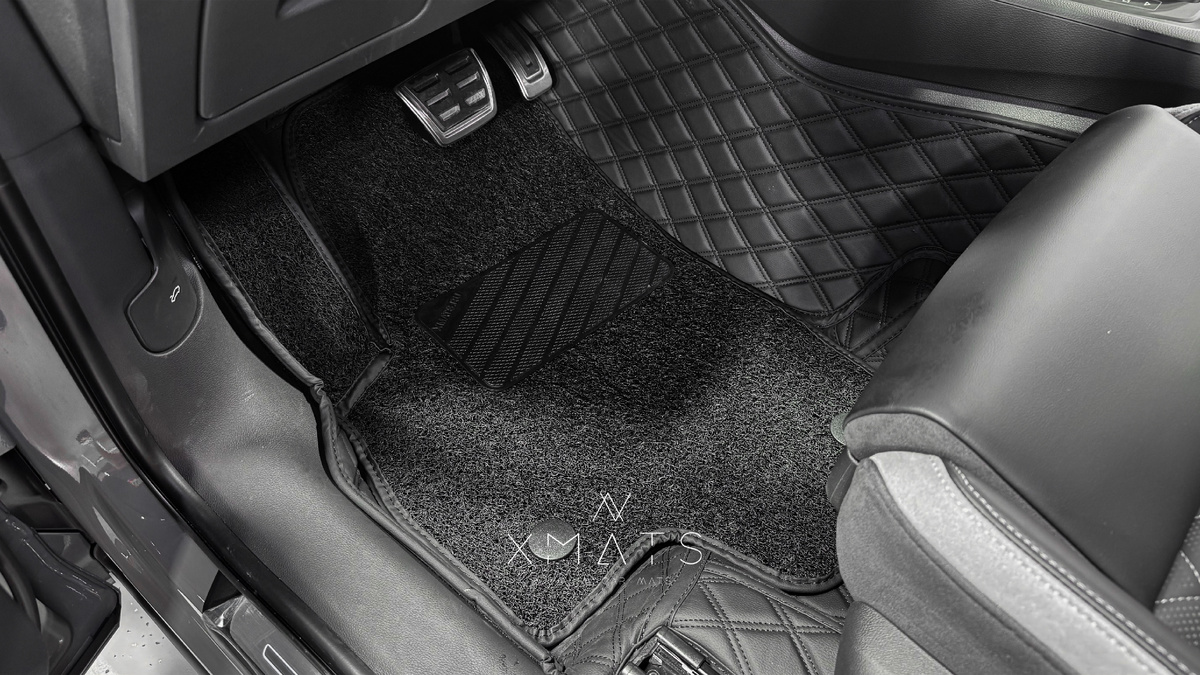 Коврики из экокожи в салон Audi Q3