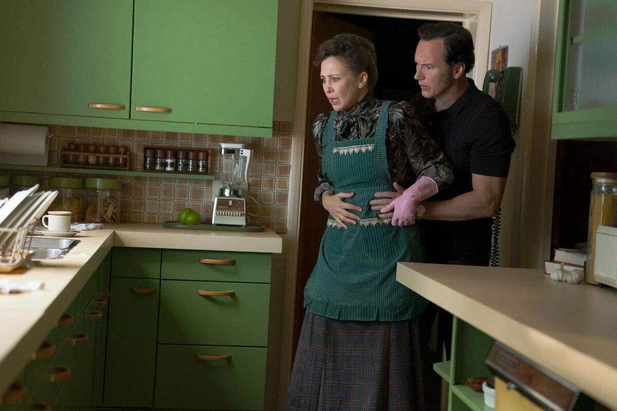 Там...там... посуда немытая в раковине!!! Источник: Кинопоиск