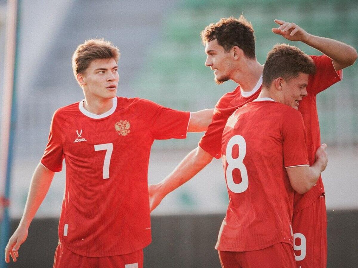    Молодежная сборная России по футболу обыграла команду Узбекистана в товарищеском матче в Фергане© Фото : Молодёжка/Telegram