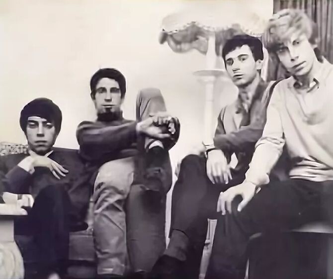 The Mockingbirds (Грэм Гоулдман – первый слева). Фото из открытых источников