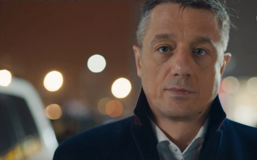 Кадр из сериала "Тот мужчина, та женщина" (2022)