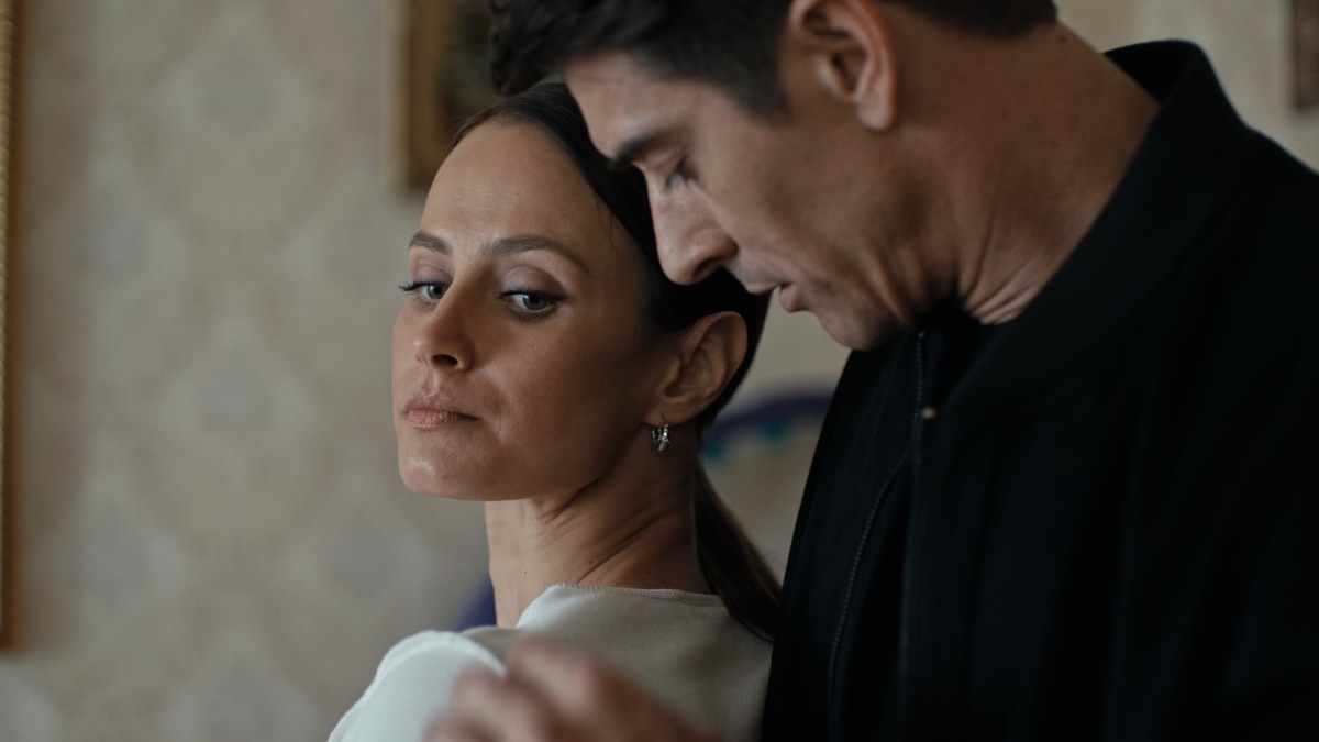    Алена Коломина и Станислав Бондаренко в сериале «Тайна римских цифр»