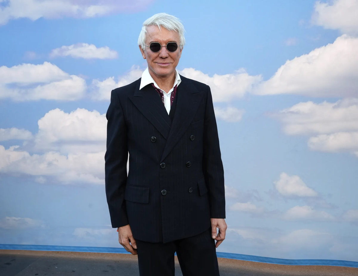 1/94 Голливудская ночь моды! Vogue World 2025 показал невероятные образы. Но кто из звёзд справился с дресс-кодом "Кино" лучше всех?