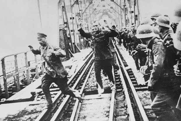    Фото: lenta.ru Павел Евсеев