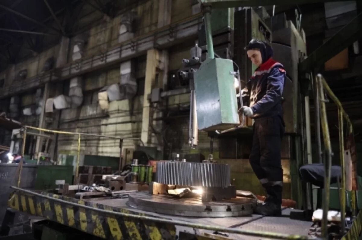    45% вакансий в Иркутской области не требуют высшего образования