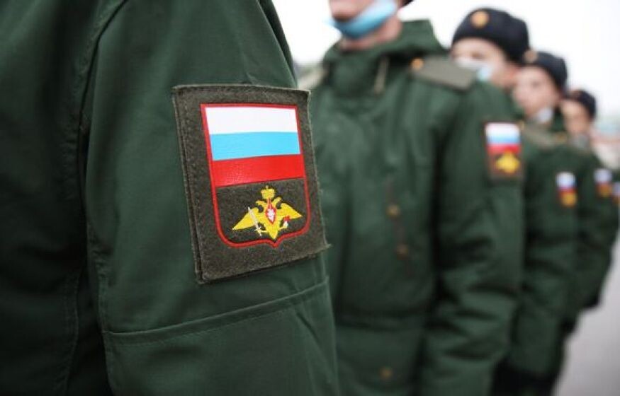    Теперь в армию будут призывать на протяжении года: принят закон