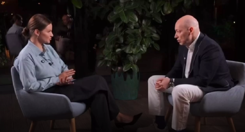    Дмитрий Гордон* во время интервью. Скриншот: украинский телеграм-канал