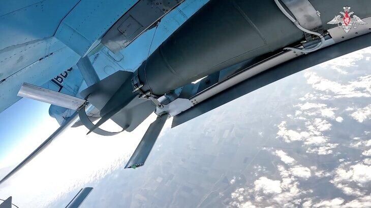 Россия дотянулась до тыла ВСУ: глубину фронта пробили новые планирующие бомбы. Украине предрекли ужасные потери