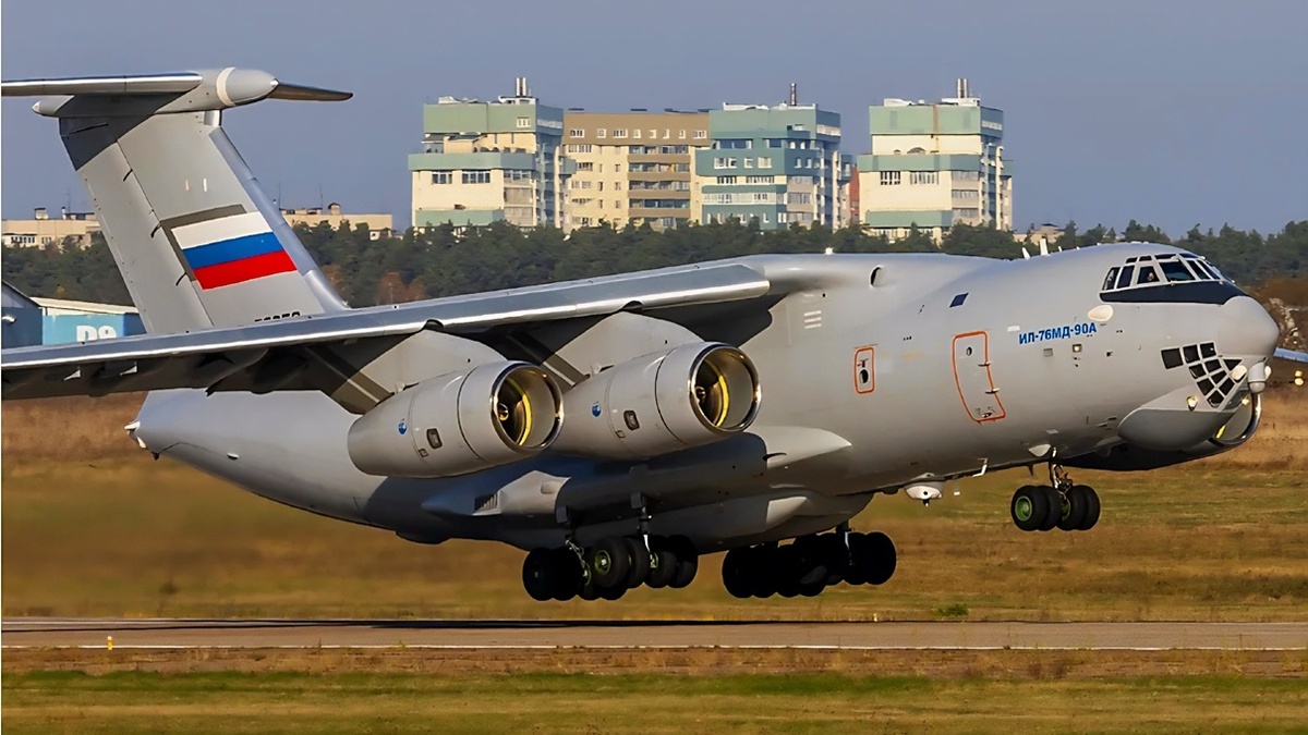 На фотографии: Ил-76МД-90А (Изделие-476) — военно-транспортный самолет, глубокая модернизация самолёта Ил-76. Источник фото: https://life.ru/p/1615079
