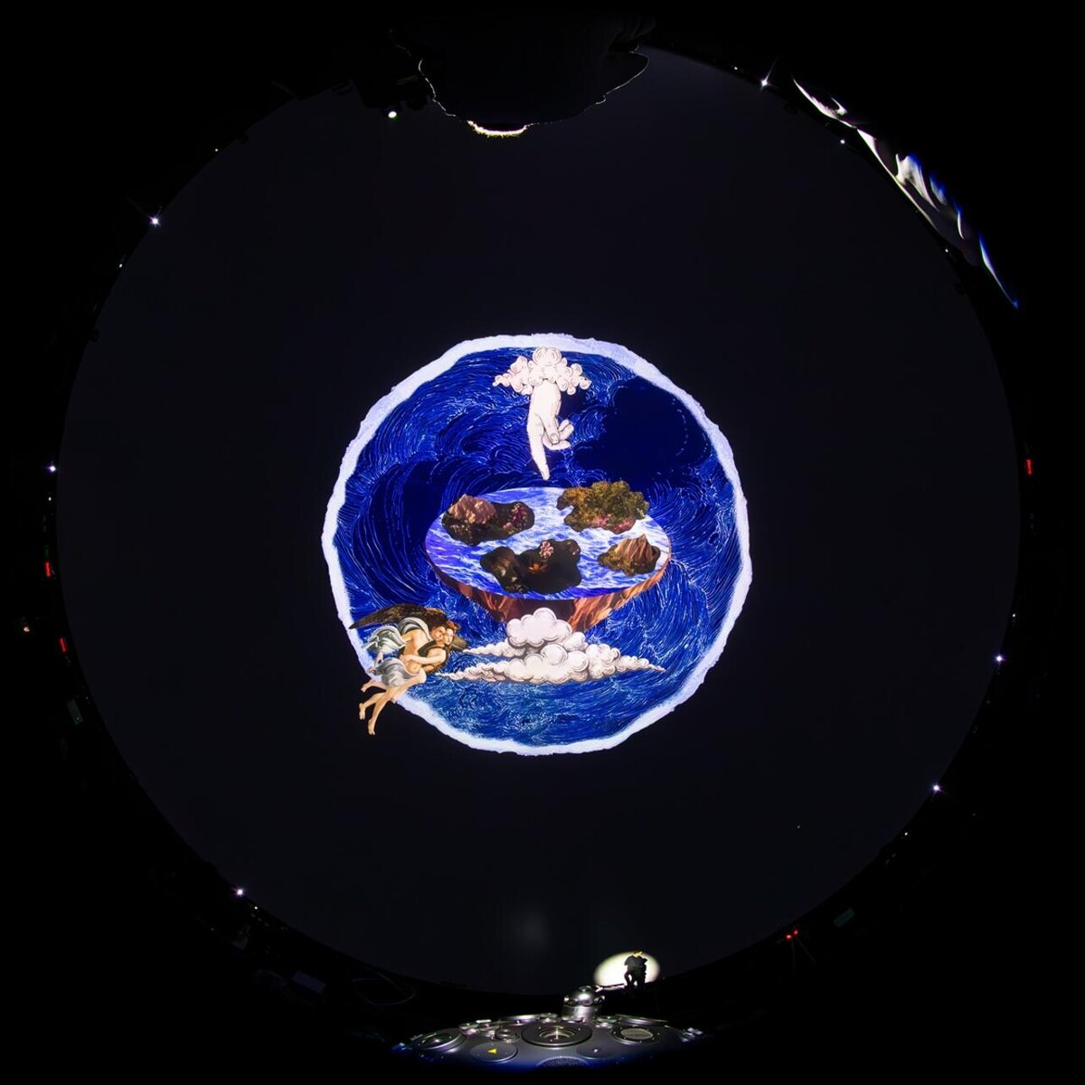    Спектакль «Коперник» Предоставлено Пресс-службой