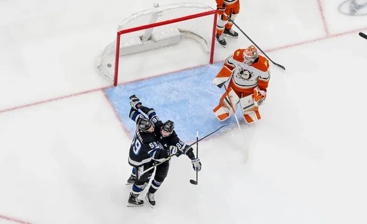    Источник фото: ХК «Тампа-Бэй Лайтнинг»