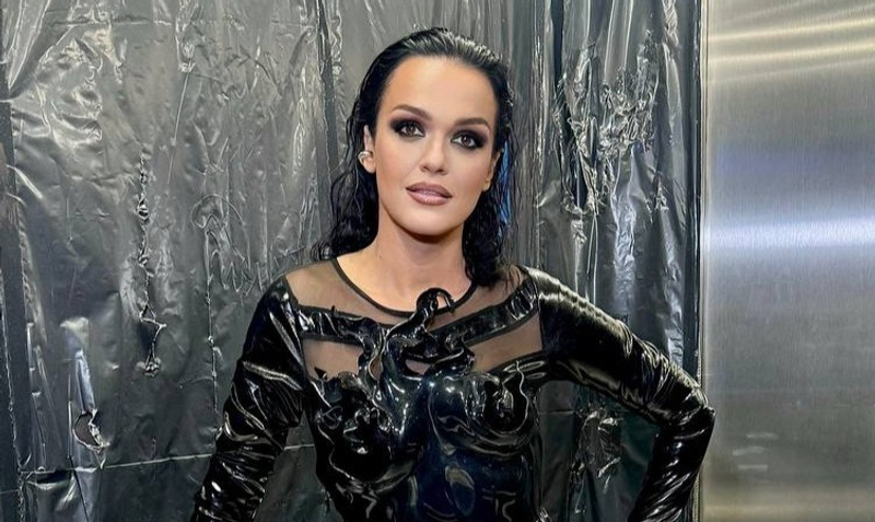     Соцсети Славы