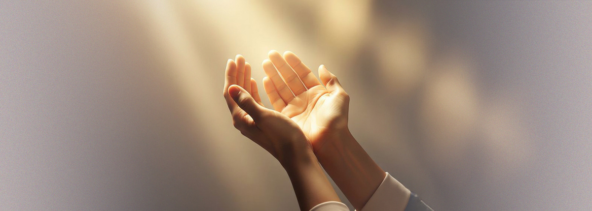 Она имеет все дары — спасение, крещение Духом, молитву на языках, — но ей не хватает самого главного: ощущения близкого присутствия Бога. 