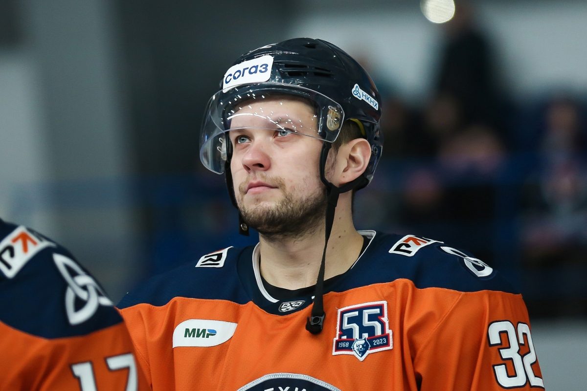    В «Торпедо» Илья Хохлов получил 32-й игровой номер