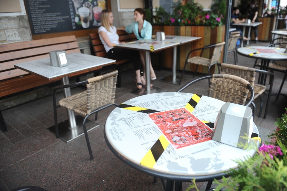    Ресторан закрыли на 20 дней. Юлия ПЫХАЛОВА