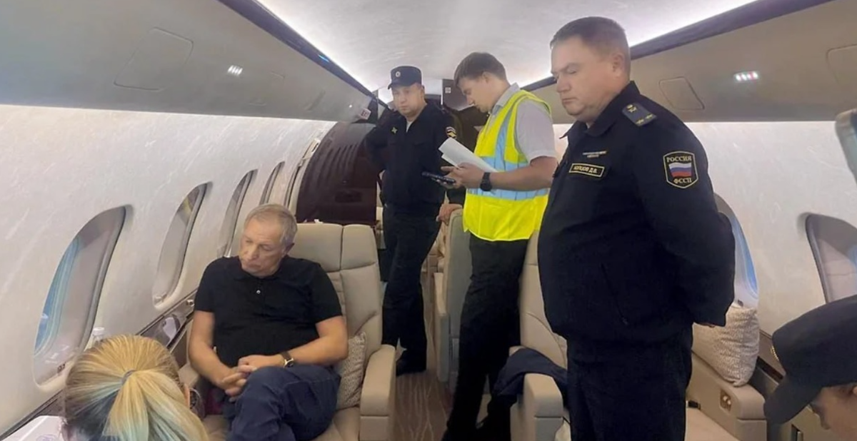 Вылет отменен. Оперативная съемка.