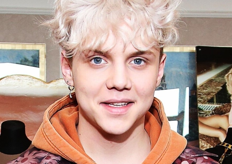 Ваня Дмитриенко