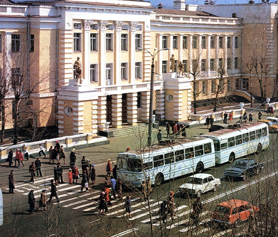 Яндекс-картинки. ОДОСА. Чита 80-Е Годы.