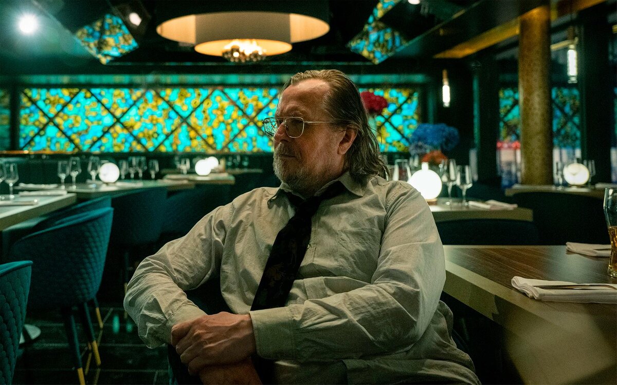 14 июня 2025 года король Карл III в честь своего ДР пожаловал старине Гэри титул рыцаря-бакалавра, так что теперь он - важная птица)