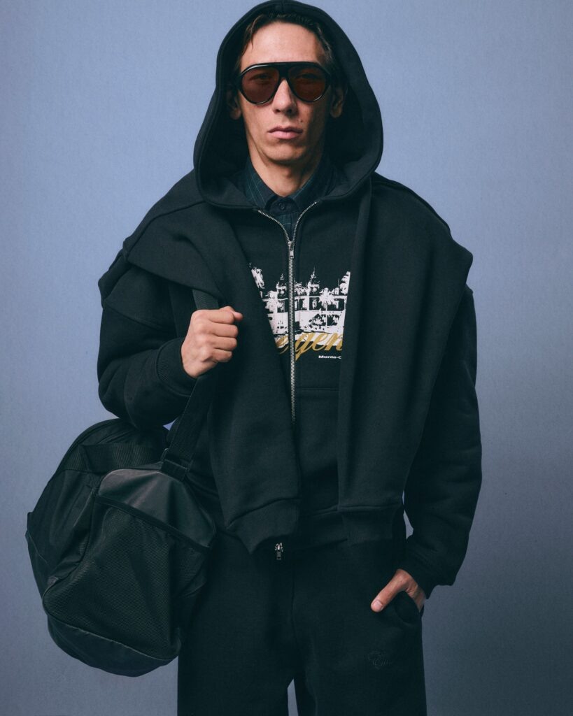 Зип-худи, 29 900 рублей smirnov  📷
