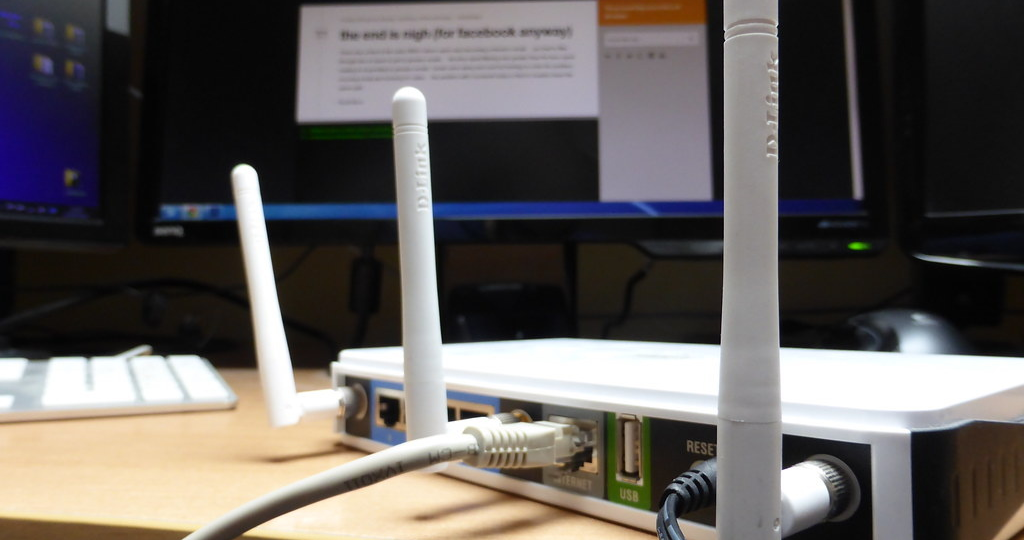 Как настроить роутер, чтобы забыть о буферизации