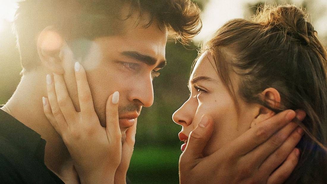 Кадр из сериала "Зимородок"